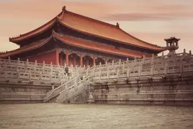 小说：他魂穿明末，想带领全村致富，结果没有人相信！图片