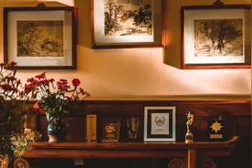 魔术师在水中表演逃脱术失败，被救起后众人才发现他一心求死图片