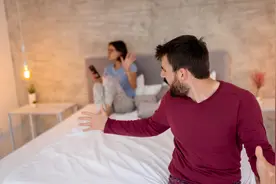 小说：妹妹逃婚失踪，总裁爱上双胞胎姐姐，不料妹妹反悔回到家图片