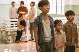“卡斯特罗六号”上的三十小时图片