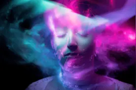 小说：这个世界太疯狂了！CAT久诚都凉凉了！图片