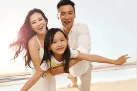 小说：美女找穷小伙假结婚，只为掩人耳目，给自己的孩子找便宜爹图片