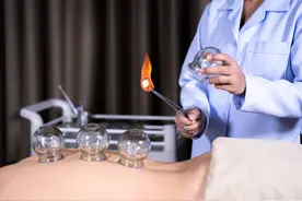 多发性抽动症已成为威胁小儿健康的主要病症之一图片
