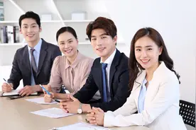 年轻人荐读！全是干货！教会你成功必不可少的复杂知识和社交技能图片