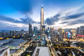 04 一个会产生出泡泡的泡泡正在产生新泡泡图片