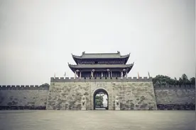 小说：穿越皇子给开国元勋徐达治病，被徐达误以为是朱元璋下杀手图片