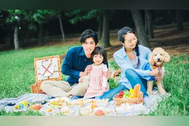 小说：方源安于现状，感觉幸福满满，可是徐雅对现状十分不满。图片