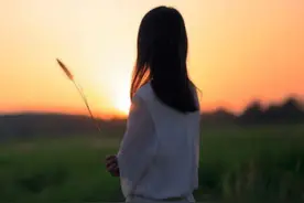 第三章 社会主义市场经济条件下集体主义道德理论的发展与完善图片