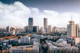 小说：或许就是所有人都要叫我一声大哥吧！图片