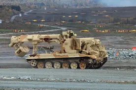 二战大纪实！美军伞兵空降挪威山区，与德军展开雪地激战图片