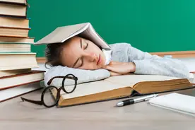 第一章 群体的普遍特征和群体思维的心理法则图片