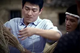 刘德华经典再现，一首《长途伴侣》歌声清澈无比，令人深深沉醉