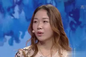 女友与异性联系频繁让男友没有安全感，男友竟偷偷的删掉异性微信