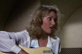 对会唱歌的女孩子毫无抵抗力