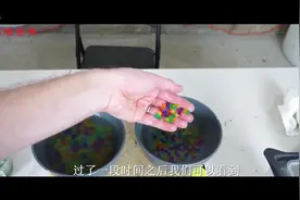 水宝宝吸了水变大，如何能再让它把水吐出来？一招解决赶紧变魔术