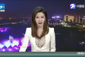 运河清道夫：威尼斯船夫下水捞垃圾视频封面