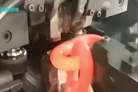 铁链制造过程，全自动机械化生产，现在的科技太牛了视频封面