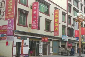 阿坝州小金县离成都最近的避暑城市，自驾游的圣地，来了就不想走视频封面