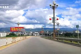 红河风光，带您欣赏通建高速鸡石高速之建水至燕子洞沿途滇南风景视频封面