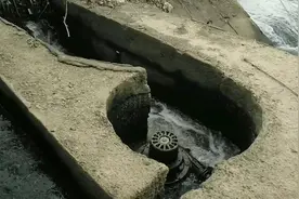 如何使低处的水引向高处，古人的智慧今人仍在使用。