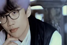 许嵩&黄龄《惊鸿一面》