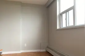 美女Vanessa Pur新买的红色紧身裤，感觉有点肥大视频封面