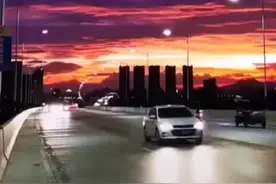 台风白鹿登陆前夕，各地现梦幻晚霞