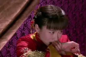 新婚之夜新郎喝醉了，居然虐待新娘，新娘蜷缩在床上痛哭视频封面