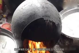 印度奇特的大饼，放在锅的背面煎，据说已流传500年