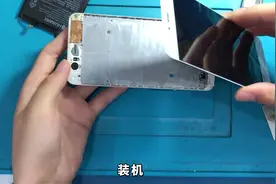 记录手机维修工作日常，看小姐姐更换华为p10外屏全过程。