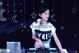 路人秒变DJ大神，一曲《冷战》旋律动感十足，瞬间全场沸腾
