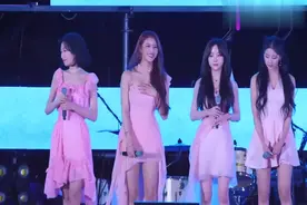 阳光女团LOVELYZ《rewind》现场，歌声宛如天籁，粉裙好美