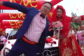吉林农村送亲，婆家迎接新娘下车的习俗，头一次见