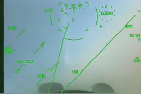 法军飞行员气喘吁吁：阵风跨代狗斗美军F22 连续两次将其锁定视频封面