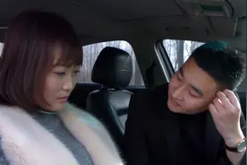 小伙把车开到荒郊野外想干啥视频封面