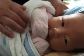 十月怀胎的时间宝宝早已经和妈妈母子连心，刚出生就认得妈妈了视频封面