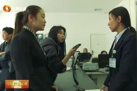 新车可以在4S店直接上牌，无需等待买完就能开走，太方便了！视频封面