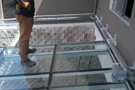 自动开合的阳光房，上面站个人都没问题，质量杠杠的！视频封面