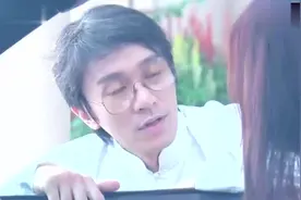 论搭讪我只服星爷 开跑车的妹子 三言两语就被俘获了 ！