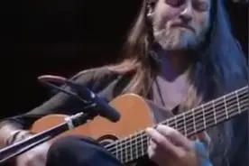 吟游诗人Estas Tonne的弗拉门戈吉他，代入感太强，分分钟入迷！