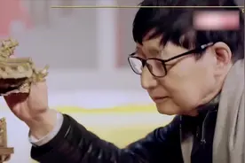 修复众多古建筑，设计建造了中国90%以上的铜建筑，他就是朱炳仁