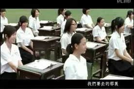 刘若英《继续给十五岁的自己》我多想，把哭泣的你搂怀里