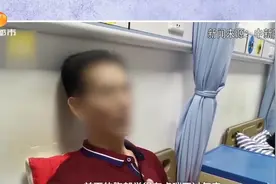 “麦霸”大爷连飙10首高音歌曲，肺部不堪重负，险些造成呼吸衰竭视频封面