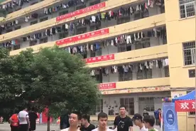 莆田学院新生开学报道，莆田学院中区何时搬迁大学城，学生好多