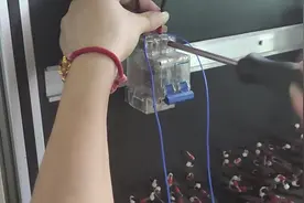 搞电工多年，断路器温度变化多少才合格？视频封面