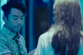 前任3：分手之后你还和前任联系吗，看郑恺这对，聊着聊着尴尬了视频封面