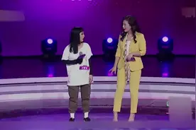 男生主动牵手女生，女嘉宾脸都红了，两人能擦出火花吗?