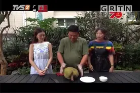 粤菜名厨舅父新制作大树菠萝焖鸡，原来鸡肉和菠萝这么配的！视频封面