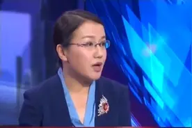 能同时停泊数艘航母，中国最大的航母基地在南海建成视频封面