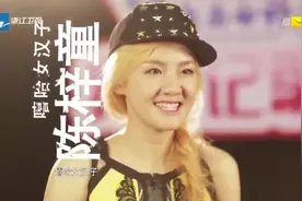 我爱记歌词：假小子陈梓童，练出四块腹肌，有点强！视频封面